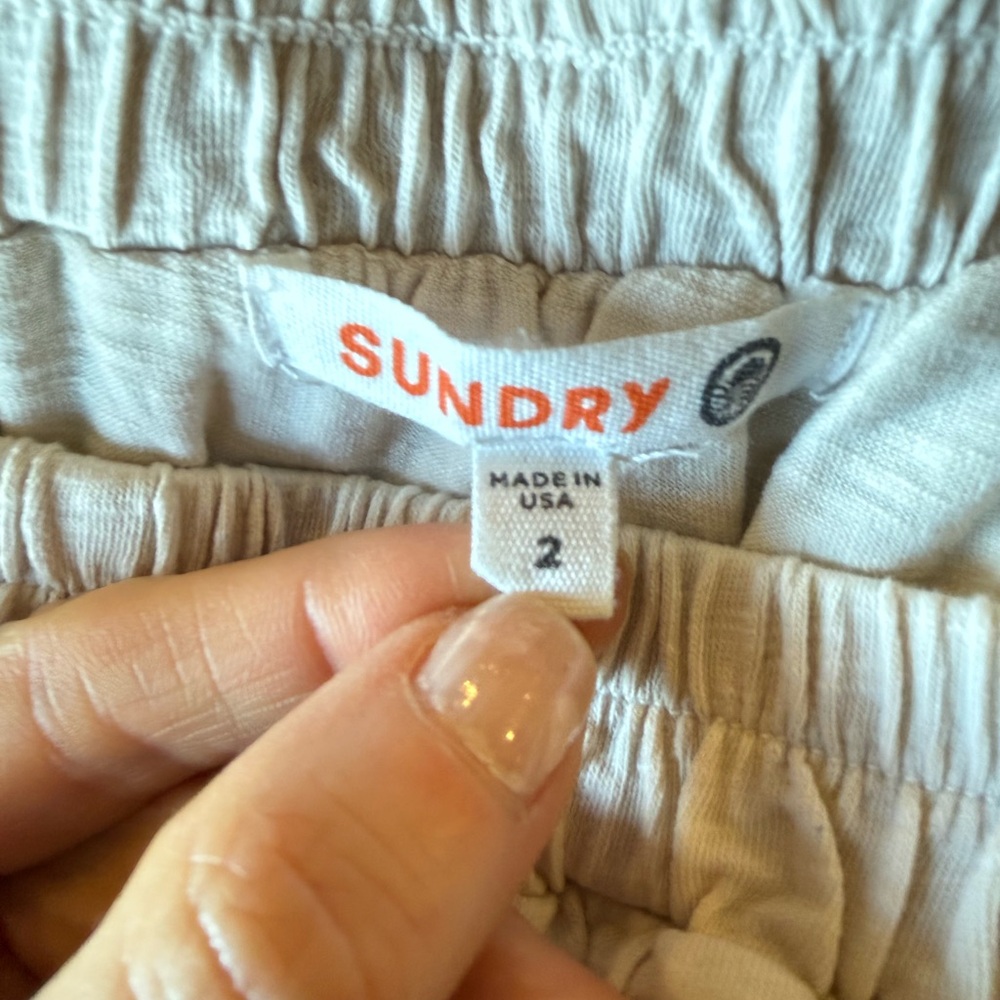 Off-Shoulder White Ruffle Dress - Picture 3 of 3